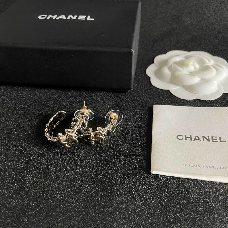 Chanel Earring 05yxs233